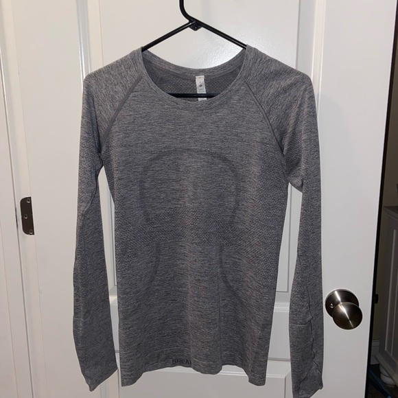 lululemon athletica Tops - Lululemon long sleeve swiftly tech